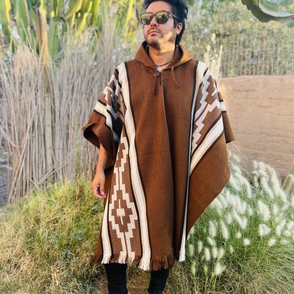 PONCHO CAFÉ CRUZ, LANA DE ALPACA Y OVEJA