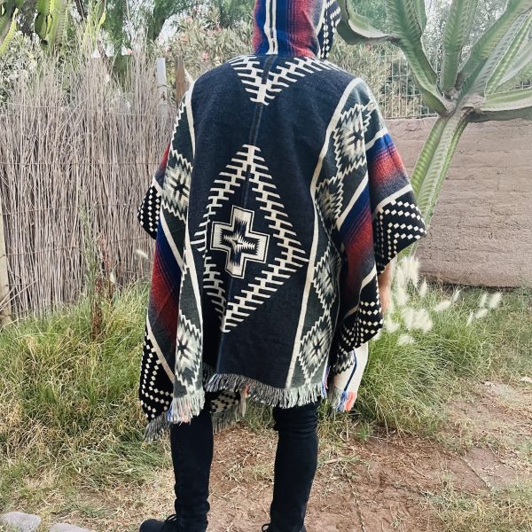 PONCHO DIAMANTE CENTRO, LANA DE ALPACA